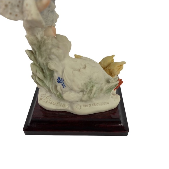 GIUSEPPE ARMANI BE GOOD CHICKS "Be Good Chicks" Figurine Florence Italy - Picture 6 of 10